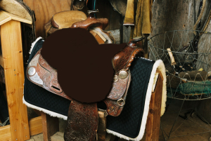 Sattelsitzbezug western Lammfell moccabraun