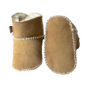 Lammfell Babyschuhe einfacher Klettverschluss beige