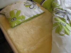 Medizinische Betteinlage Lammfell 90x190cm Patch